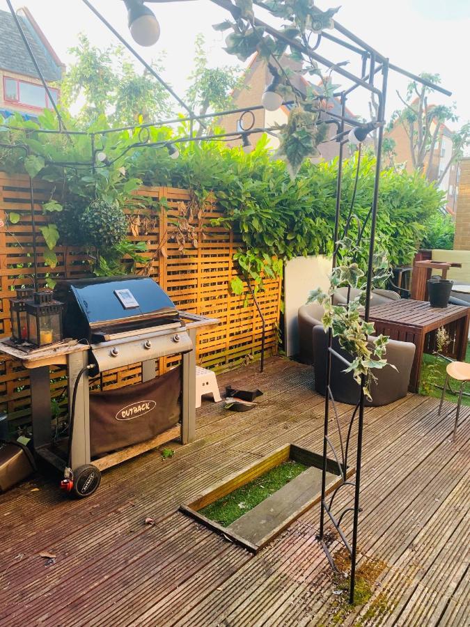 Riverside Double Room With Double Sofa Bed London Eksteriør bilde